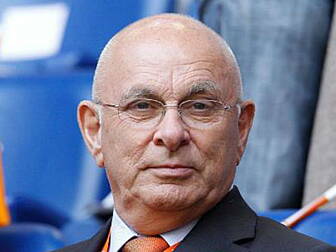 Blatter challenger wants to go...